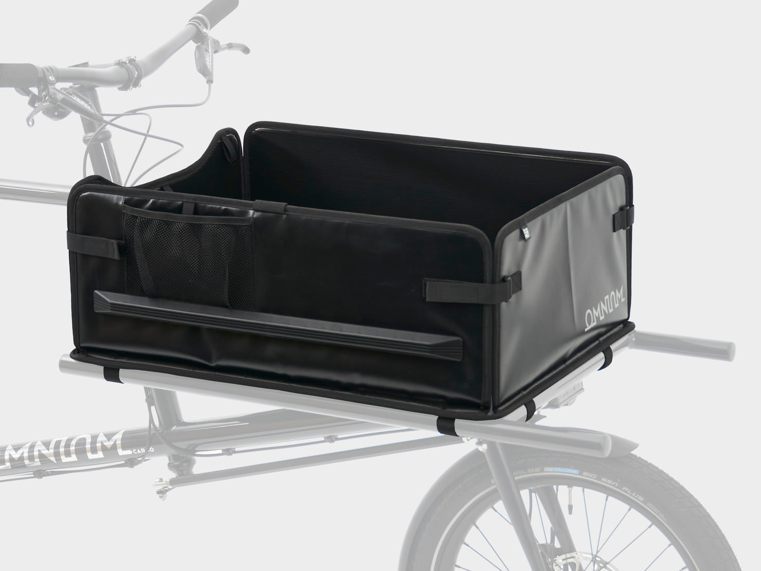 FOLDABLE CARGO BOX